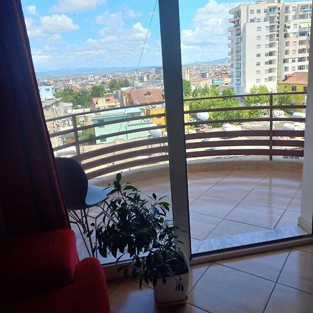 Flodril Appartment Durres Bagian luar foto