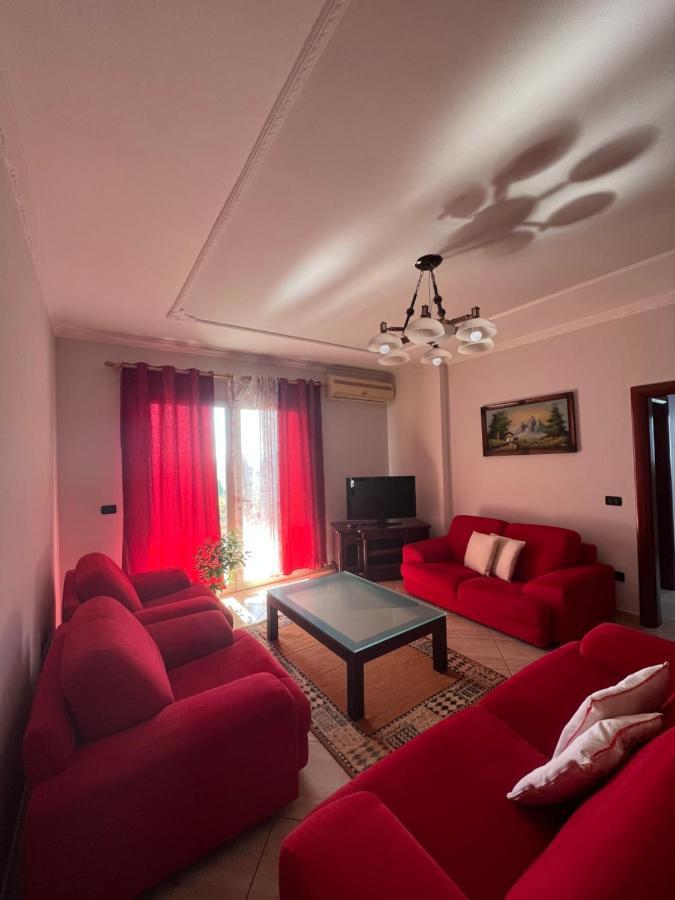 Flodril Appartment Durres Bagian luar foto